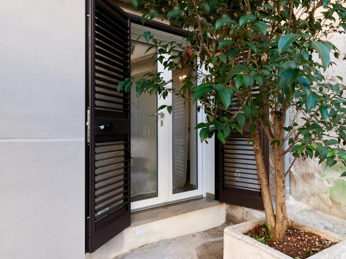 La Casa Di Chele Hotel ปาแลร์โม ภายนอก รูปภาพ